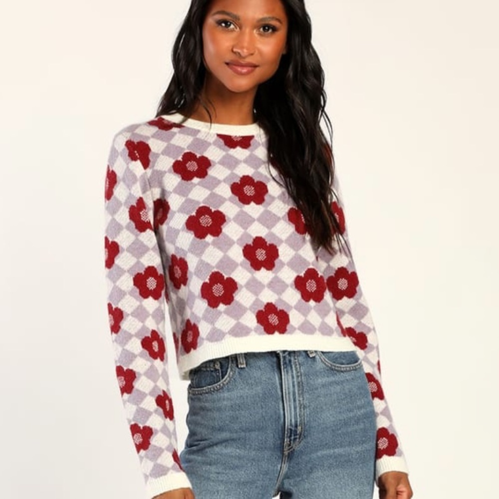 NWT Lulu’s Ivory and Lilac Checkered Sweater